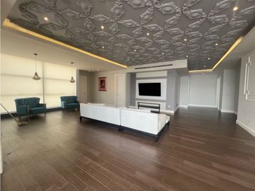 PENTHOUSE 4RECAMARAS Y CON PISCINA PRIVADA EN PUNTA PACIFICA