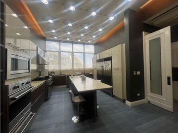 PENTHOUSE 4RECAMARAS Y CON PISCINA PRIVADA EN PUNTA PACIFICA
