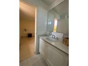 APARTAMENTO EN VENTA DE 3 HABITACIONES a 3 MINUTOS DE CC BUENAVISTA