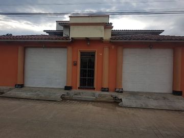 OPORTUNIDAD Casa en venta en san Cristóbal de las casas