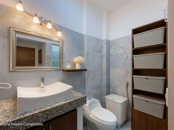 Condo Jamaica 5