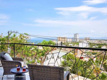 Condo Jamaica 5