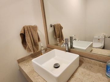 DEPARTAMENTO EN VENTA EN LA LOMA RESIDENCES, 3 HABITACIONES CON GRAN VISTA