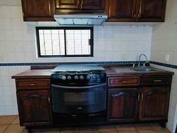 EN VENTA CASA EN CALLE BUGAMBILIA