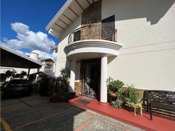 SE VENDE CASA EN CONJUNTO CERRADO - COINCA