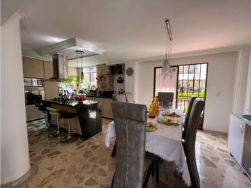 SE VENDE CASA EN CONJUNTO CERRADO - COINCA