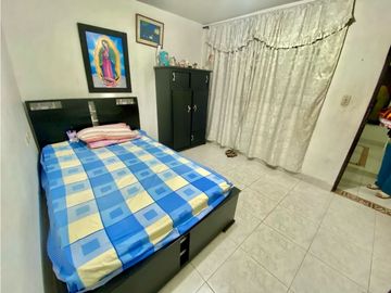 SE VENDE APARTAMENTO EN CALARC PISO 2