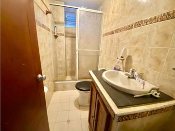 SE VENDE APARTAMENTO EN CALARC PISO 2