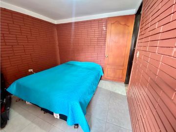 SE VENDE APARTAMENTO EN CALARC PISO 2
