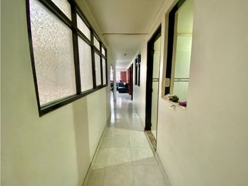 SE VENDE APARTAMENTO EN CALARC PISO 2