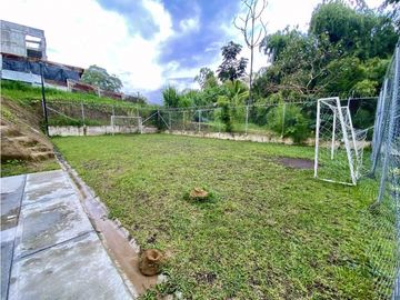 SE VENDE APARTAMENTO AL OCCIDENTE DE ARMENIA