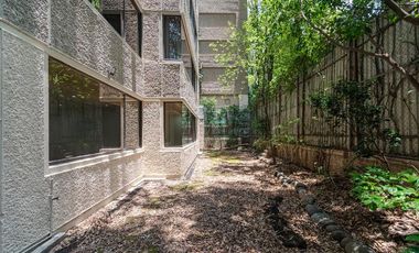 ¡Exclusivo departamento en venta para remodelar .. Bosques de las Lomas !