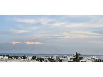 ¡En Venta! ¡Tu Hogar de Ensueño en Lomas de la Rioja! con vista al mar