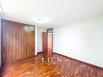 Flat de 3 habitaciones | Más de 95m2 | Cerca a parque y estación de Tren