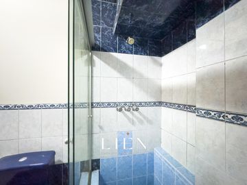 Flat de 3 habitaciones | Más de 95m2 | Cerca a parque y estación de Tren