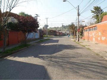 HOGAR EN MAIPÚ, BUENA UBICACION