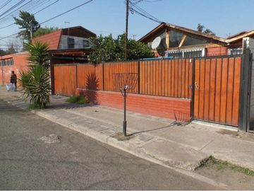 HOGAR EN MAIPÚ, BUENA UBICACION