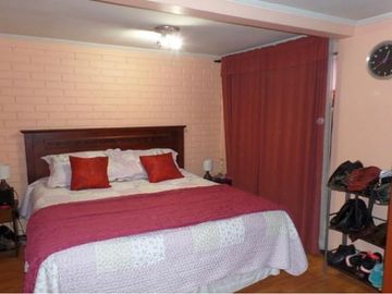 HOGAR EN MAIPÚ, BUENA UBICACION