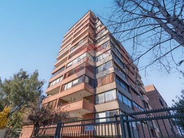 Departamento Duplex, Las Condes 4D+3B+2E+1B
