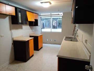 VENTA DPTO 76m2 en 3ER PISO CONDOMINIO GAREZON CERCADO