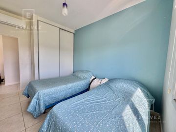 Casa de 3 dormitorios, dependencia, pileta en venta, Barrio Cerrado, Escobar