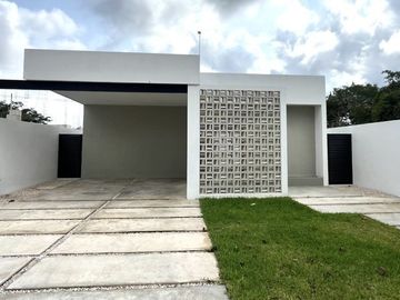 Casa en Venta de una Planta Blanca Residencial