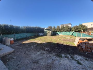 Casa en Venta en Santa Elena a Terminar (esta en obra gris) Pilar del Este