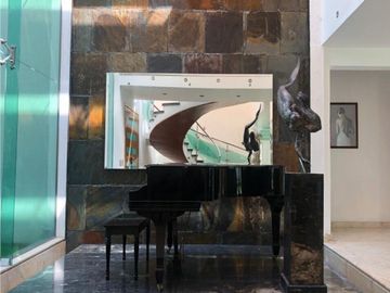 CASA EN PUERTA DE HIERRO - NAVARRA CONDOMINIO