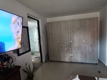 Vendo Casa De Dos Plantas En Conjunto Residencial La Herrería 5, Hacienda El Castillo.