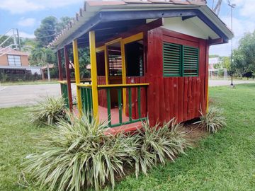 Vendo Casa De Dos Plantas En Conjunto Residencial La Herrería 5, Hacienda El Castillo.