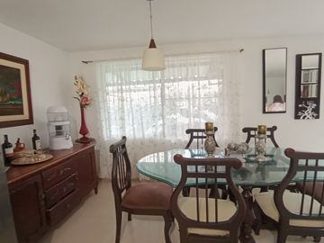 Vendo Casa De Dos Plantas En Conjunto Residencial La Herrería 5, Hacienda El Castillo.