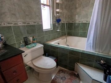 Vendo Casa De Dos Plantas En Conjunto Residencial La Herrería 5, Hacienda El Castillo.