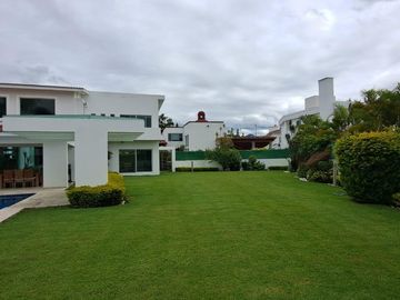 Casa en  venta en Lomas de Cocoyoc, Morelos