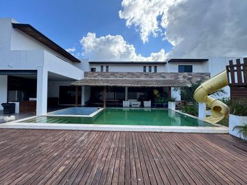 CASA EN VENTA DE ENTREGA INMEDIATA EN RPIVADA BLUE CEDAR, KIKTEIL.