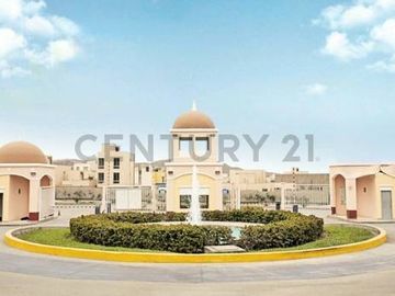 Venta de Casa de 3 pisos + azotea en Urbanización VillaClub III – Carabayllo