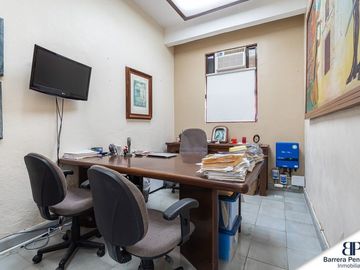 Increíble Residencia en García Ginerés en Venta