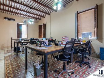 Increíble Residencia en García Ginerés en Venta