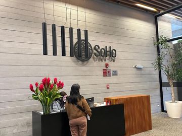 VENTA DE DUPLEX DE 2 DORMITORIOS EN MIRAFLORES