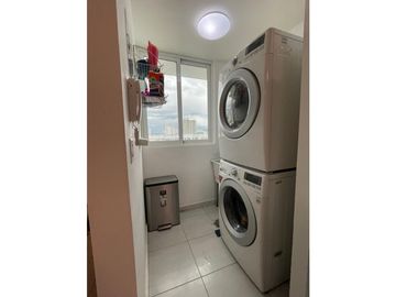 Se vende apartamento en Vía España