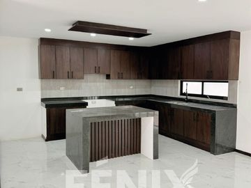 Casa en venta en Imperial de las Ánimas- Colindancia con área verde