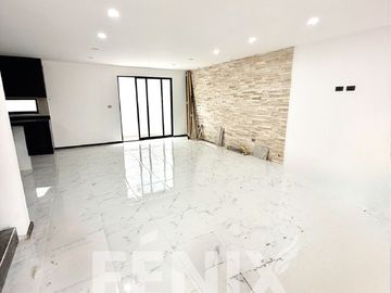 Casa en venta en Imperial de las Ánimas- Colindancia con área verde