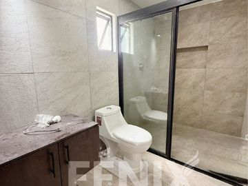 Casa en venta en Imperial de las Ánimas- Colindancia con área verde