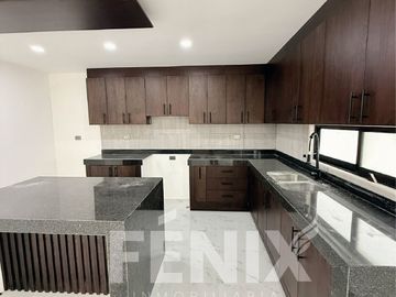 Casa en venta en Imperial de las Ánimas- Colindancia con área verde
