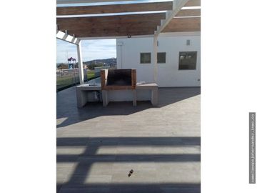 Se vende gran departamento con hermosa vista a Quilpué