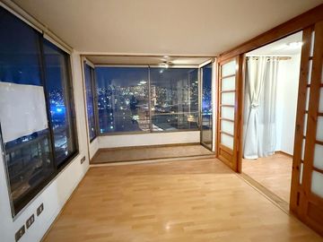 Se Vende Departamento en Edificio Valparaíso Park.