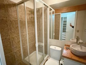 Se Vende Departamento en Edificio Valparaíso Park.