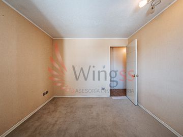 Departamento En Venta De 2 Dorm. En Santiago