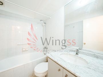 Departamento En Venta De 2 Dorm. En Santiago