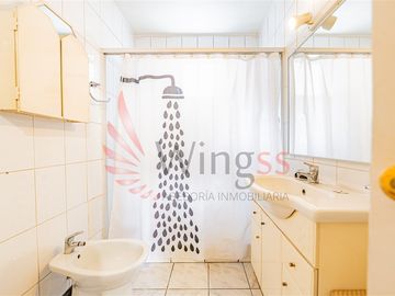 Departamento En Venta De 2 Dorm. En Santiago