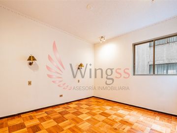 Departamento En Venta De 2 Dorm. En Santiago